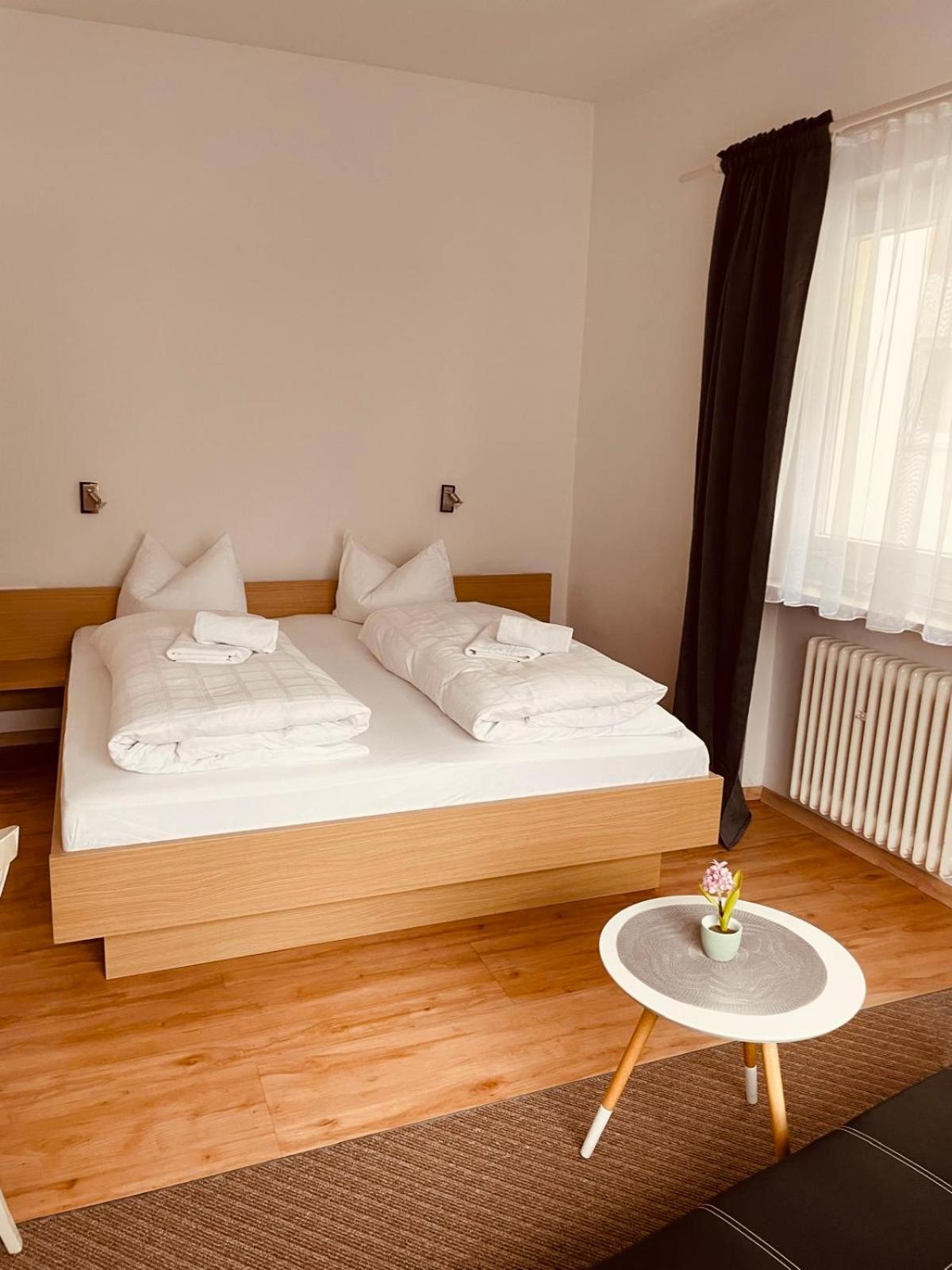 Gaestehaus Kuehnle Bad Wildbad Phòng bức ảnh